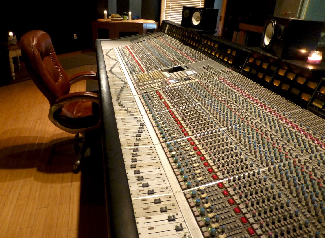 Sound Mixing console
